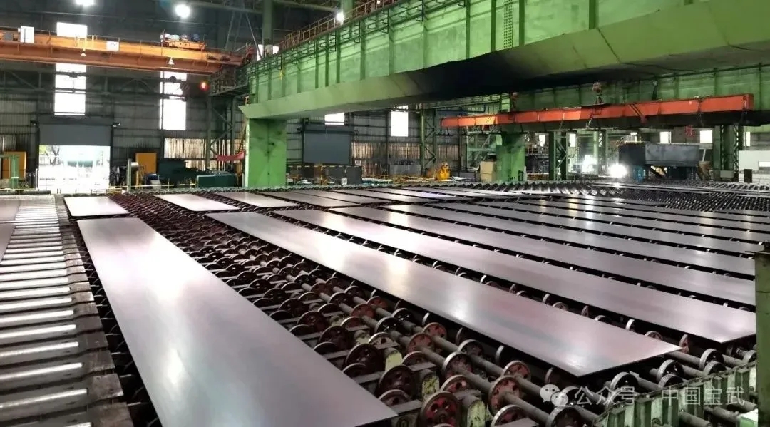 重慶鋼鐵助力渝武高速復線建設